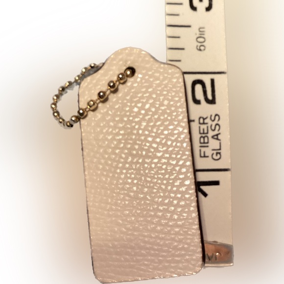 COACH Grained Leather Key Fob Bag Charm Keychain Hang Tag - Picture 3 of 4